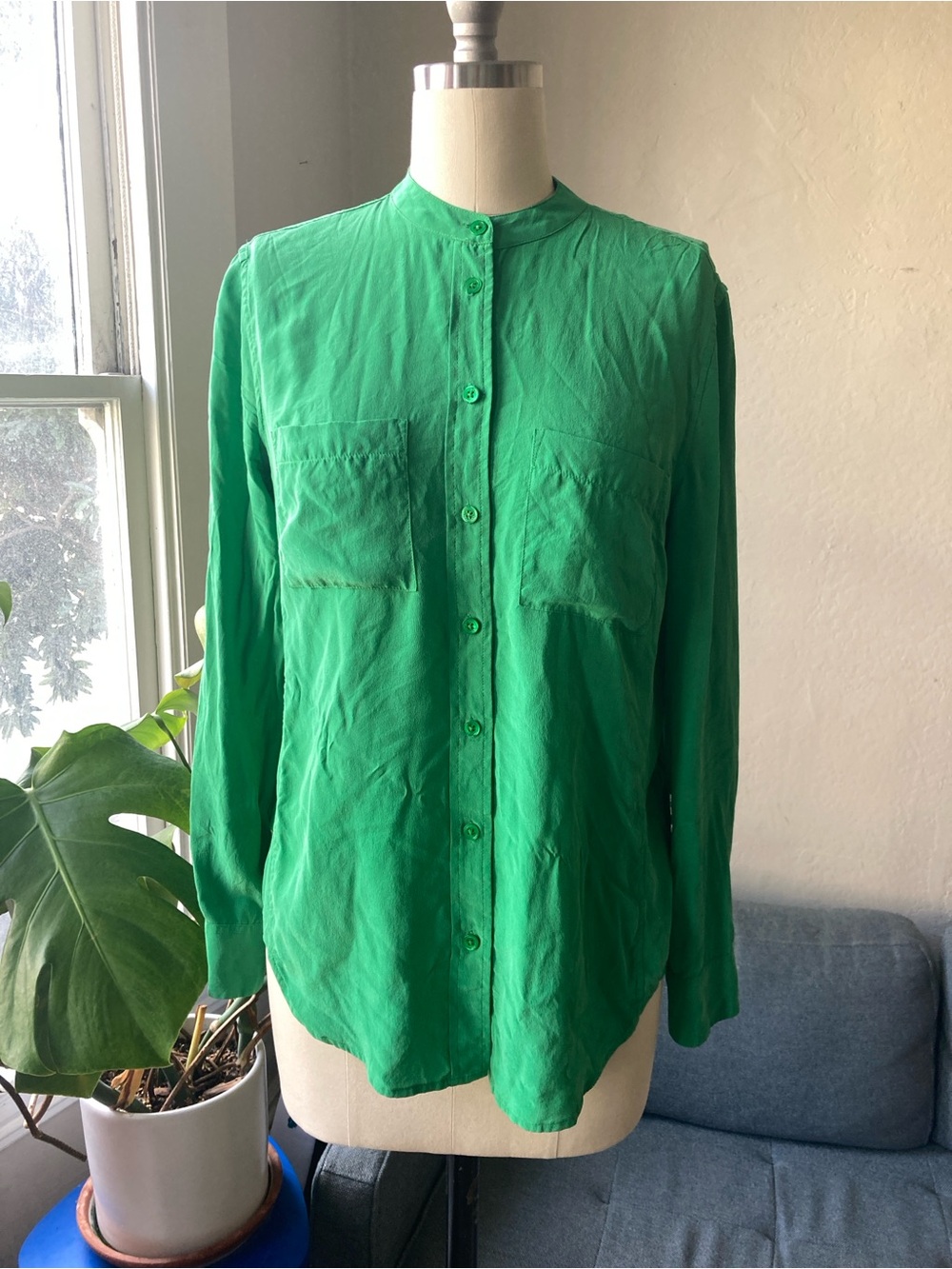 Equipment Green Band Collar 100% Silk Green Button Up Shirt Size XS